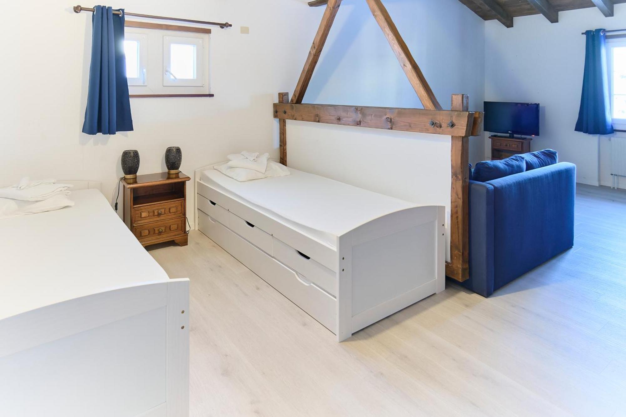 Auberge Du Peu-Pequignot Le Noirmont Eksteriør billede